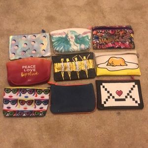 9 small makeup bags